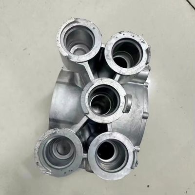 Fusione a fuso in acciaio in alluminio Fusione a fuso a fuso nell'industria automobilistica
